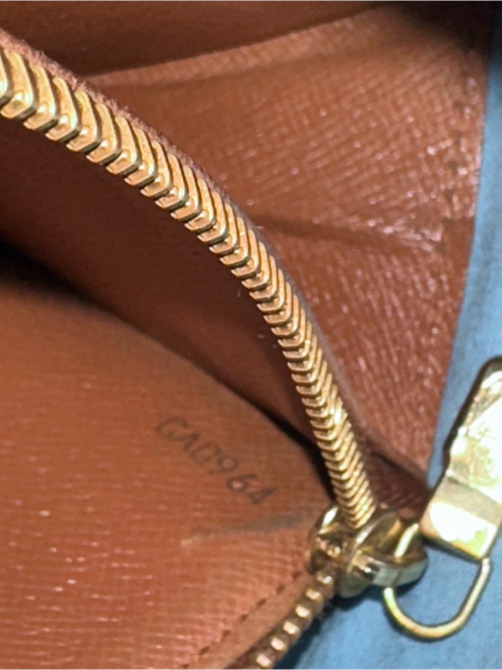 Louis Vuitton Monogram Snap Long Wallet w/ Chain - Picture 16 of 17